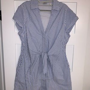 Vineyard vines seersucker dress